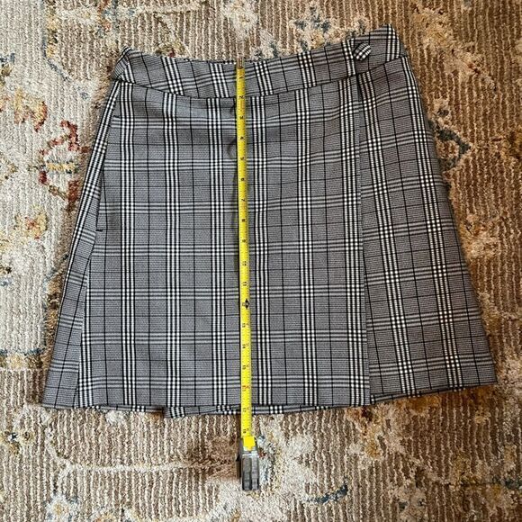 Plaid wrap skirt - Picture 2 of 5